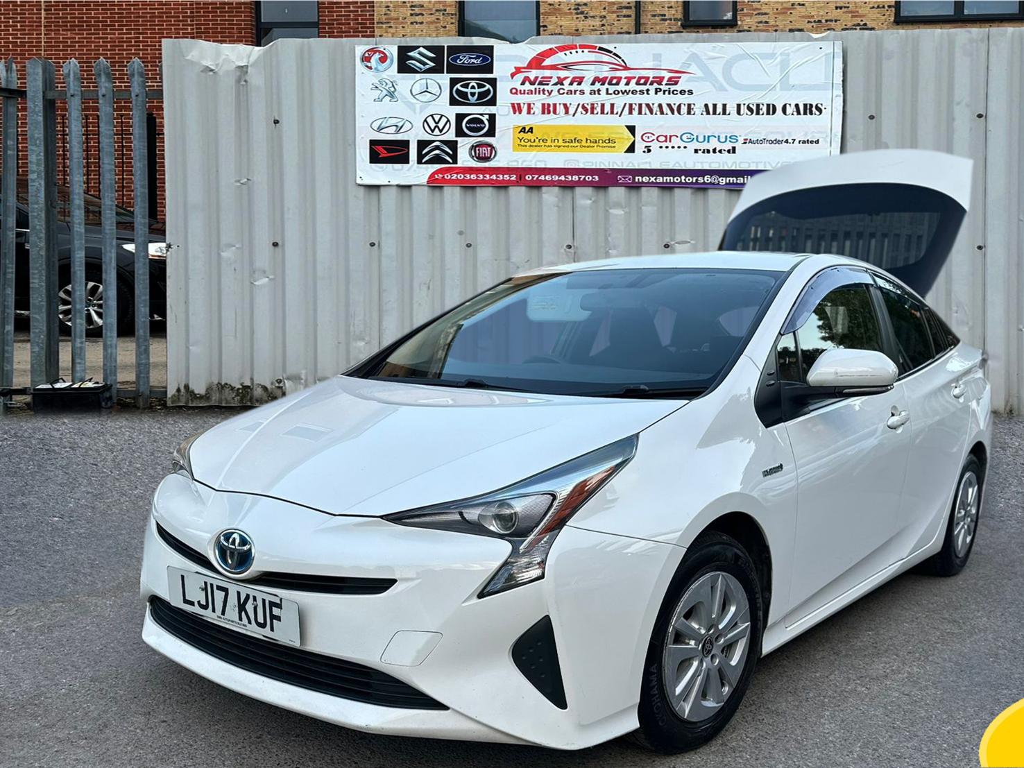 Toyota Prius 1.8 VVT-h Active Hatchback 5dr Petrol Hybrid CVT Euro 6 (s/s) (122 ps)
