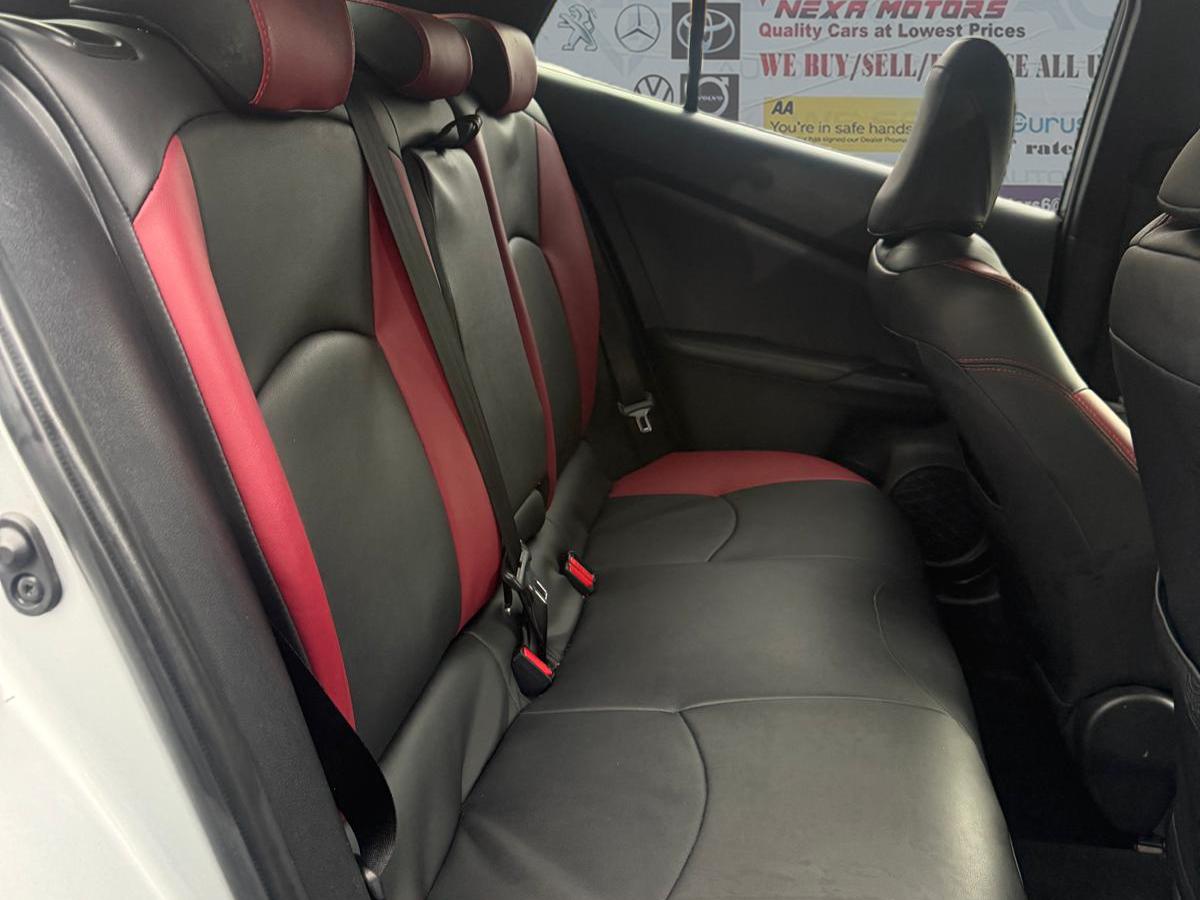 Toyota Prius 1.5 Saloon 4dr Petrol Hybrid CVT (120 g/km, 70 bhp)