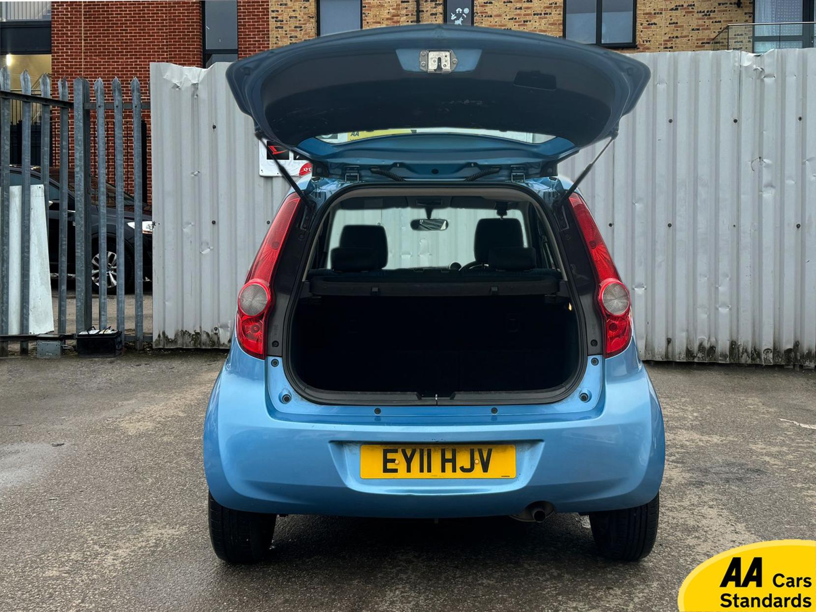 Vauxhall Agila 1.2 VVT ecoFLEX S MPV 5dr Petrol Manual Euro 5 (94 ps)