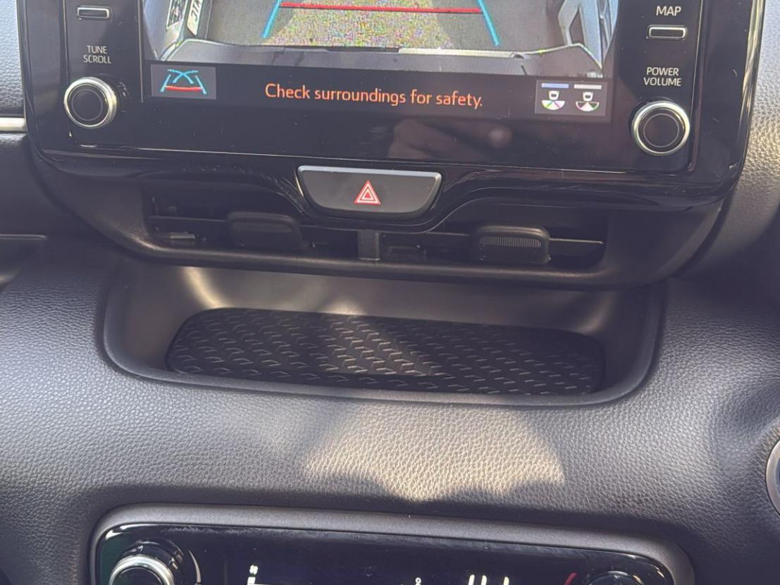 Toyota Yaris 1.5 VVT-h Design Hatchback 5dr Petrol Hybrid E-CVT Euro 6 (s/s) (116 ps)