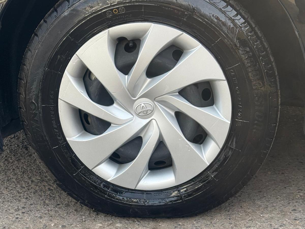 Toyota Yaris 1.5 VVT-h Design Hatchback 5dr Petrol Hybrid E-CVT Euro 6 (s/s) (116 ps)