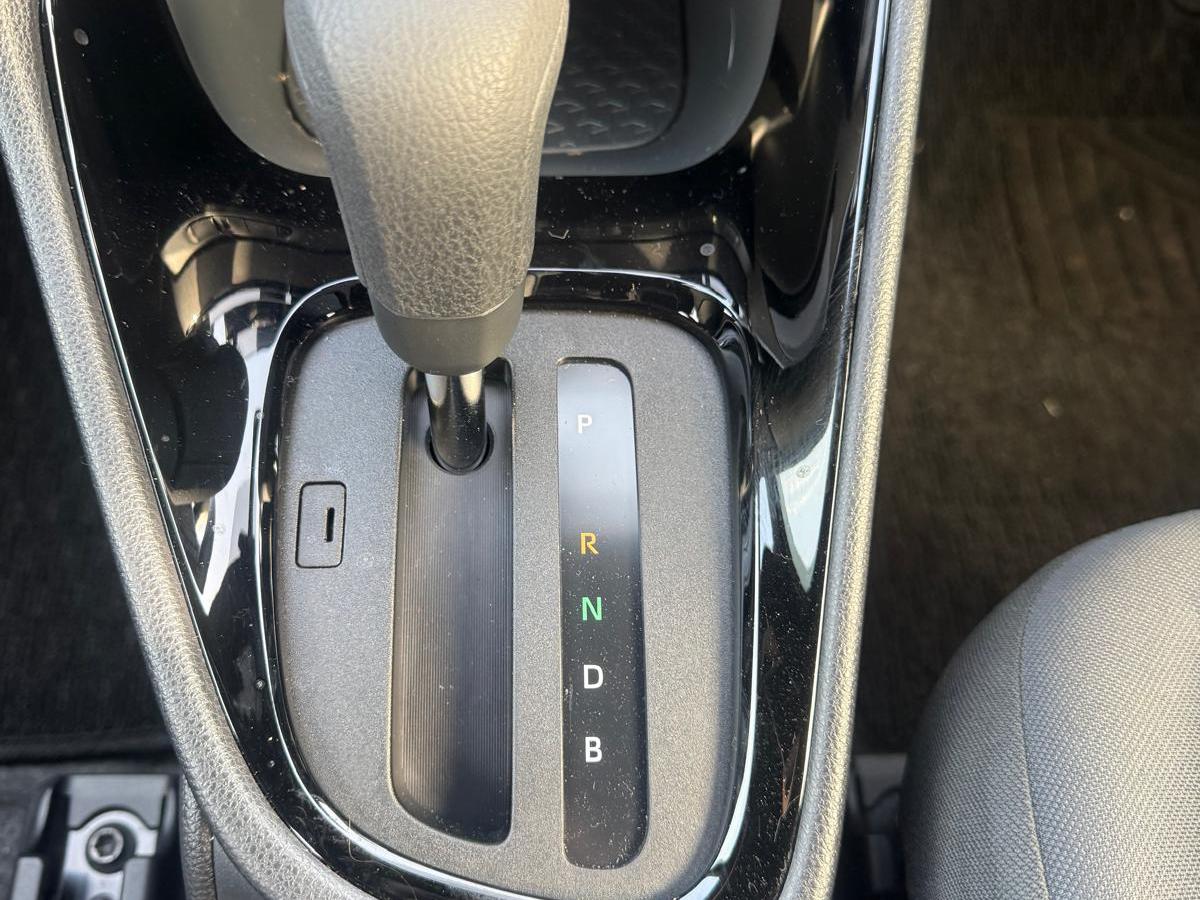 Toyota Yaris 1.5 VVT-h Design Hatchback 5dr Petrol Hybrid E-CVT Euro 6 (s/s) (116 ps)