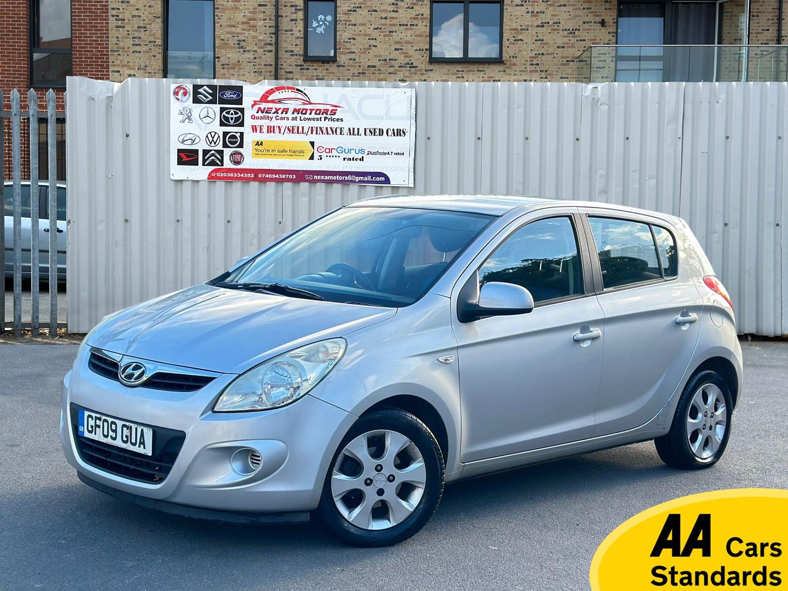 Hyundai i20 1.4 Comfort Hatchback 5dr Petrol Auto Euro 4 (99 bhp)