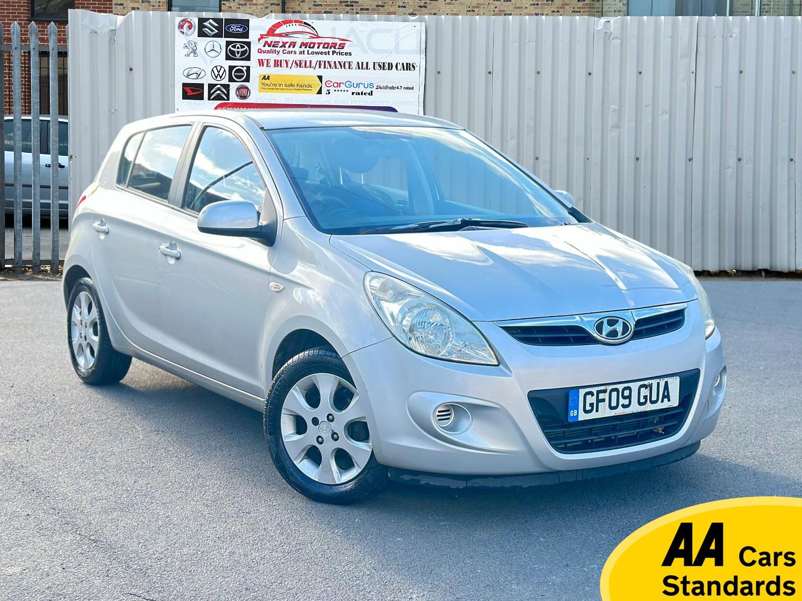 Hyundai i20 1.4 Comfort Hatchback 5dr Petrol Auto Euro 4 (99 bhp)