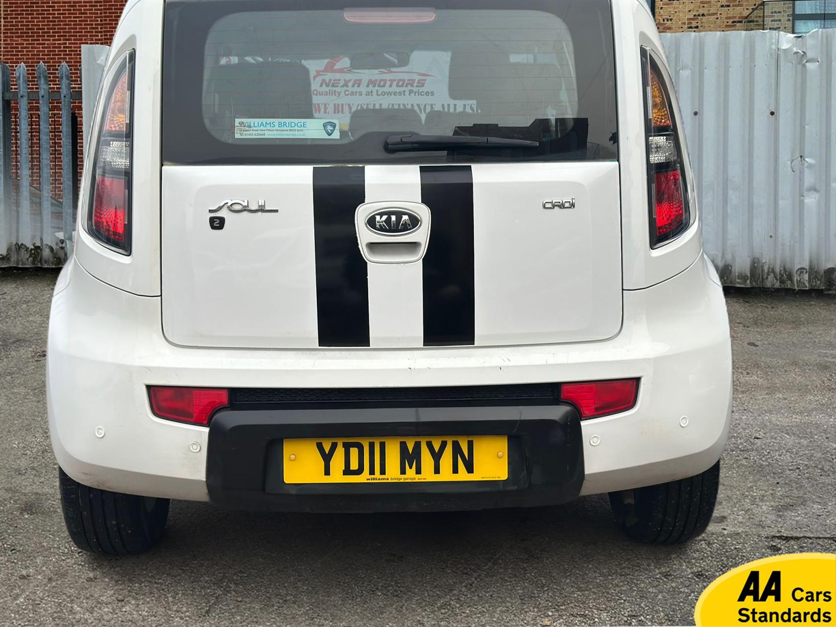 Kia Soul 1.6 CRDi 2 SUV 5dr Diesel Auto Euro 4 (126 bhp)