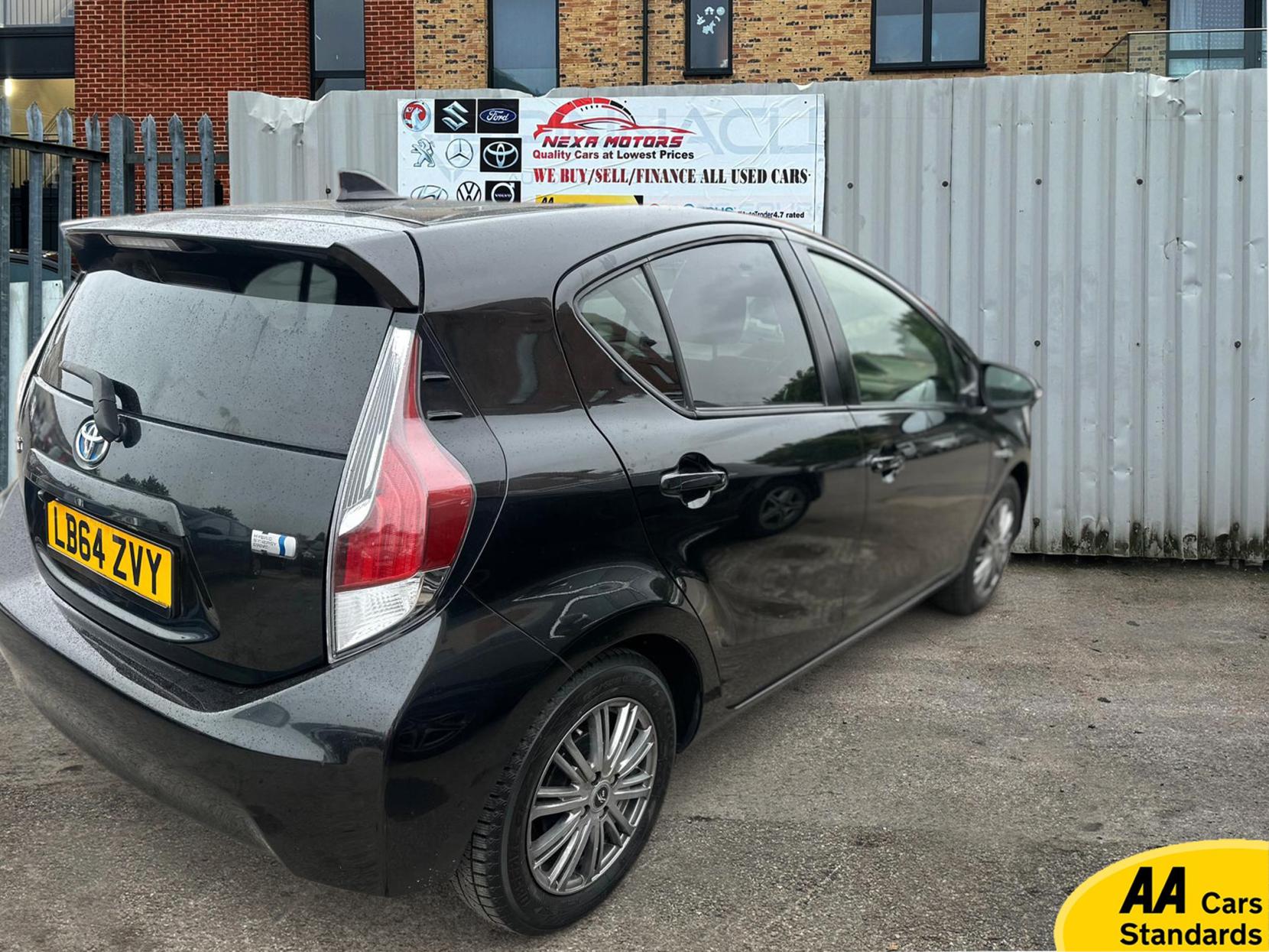 Toyota Yaris 1.5 VVT-h Icon Hatchback 5dr Petrol Hybrid E-CVT Euro 6 (101 ps)