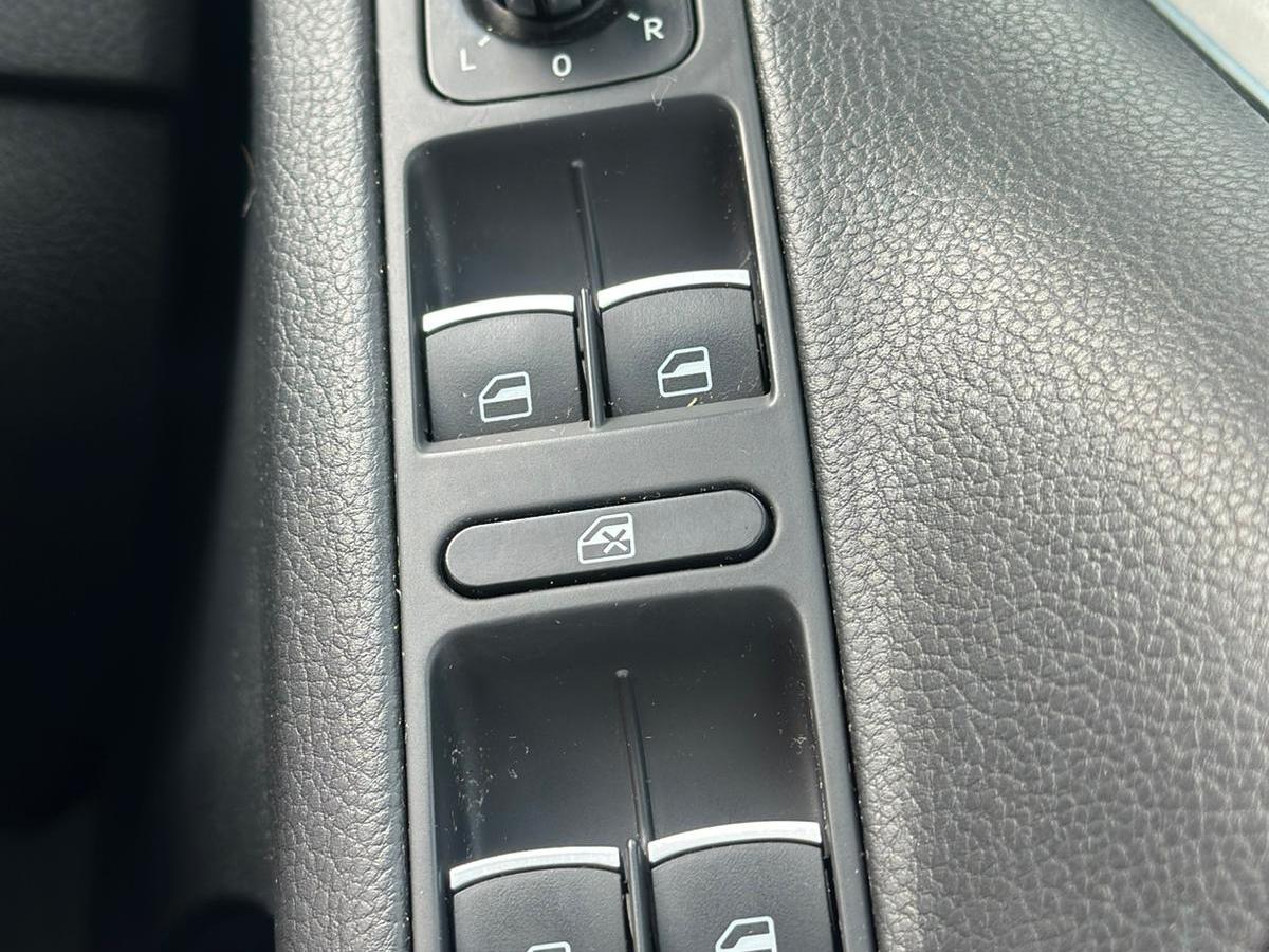 Volkswagen Tiguan 2.0 TSI Match SUV 5dr Petrol DSG 4WD Euro 5 (180 ps)