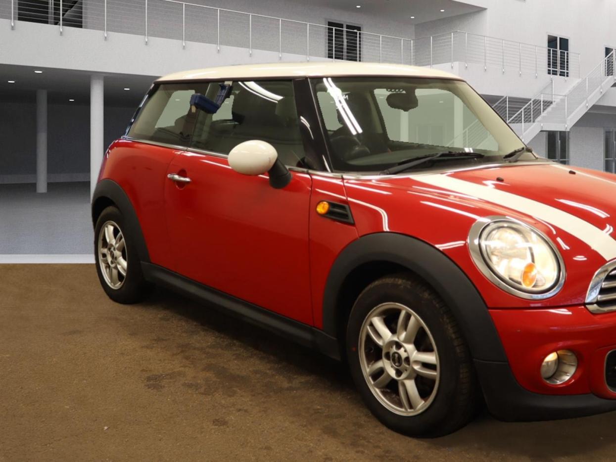 MINI Hatch 1.6 Cooper Hatchback 3dr Petrol Manual Euro 5 (s/s) (122 ps)