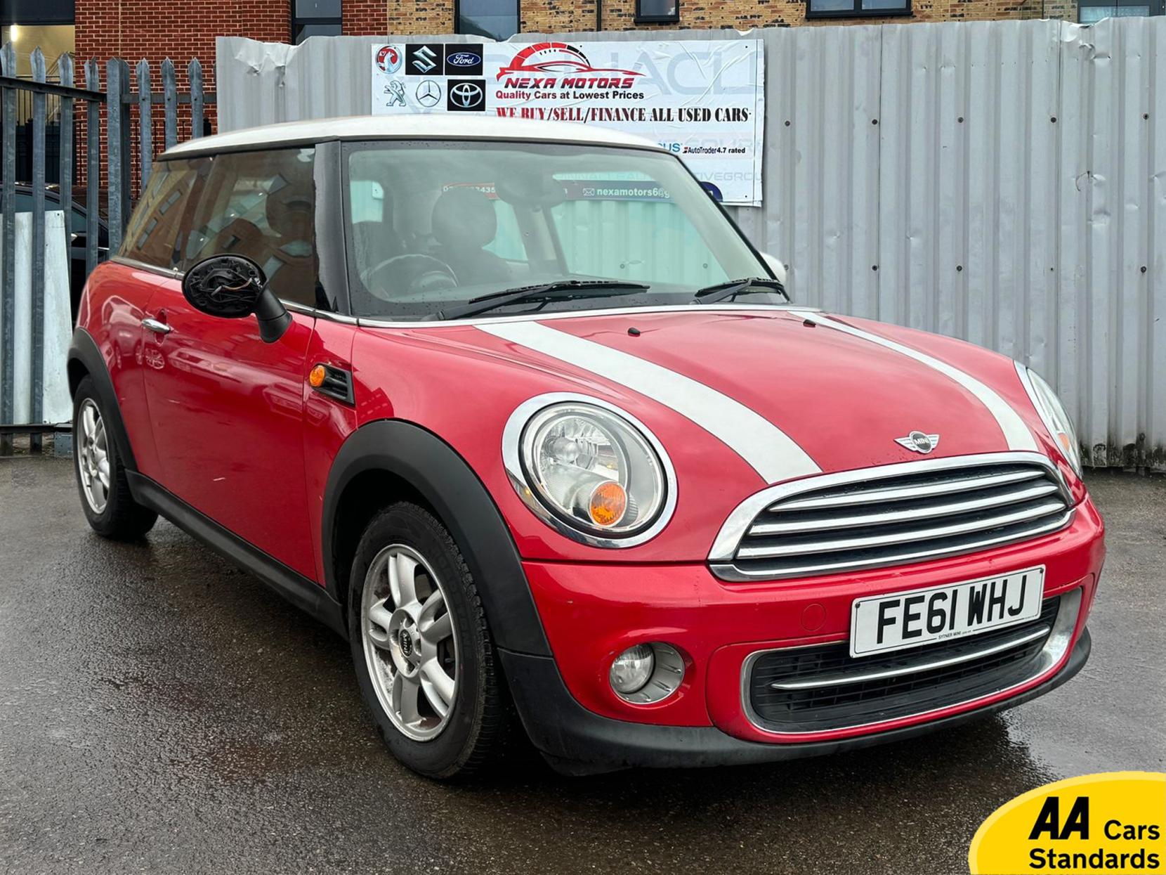 MINI Hatch 1.6 Cooper Hatchback 3dr Petrol Manual Euro 5 (s/s) (122 ps)