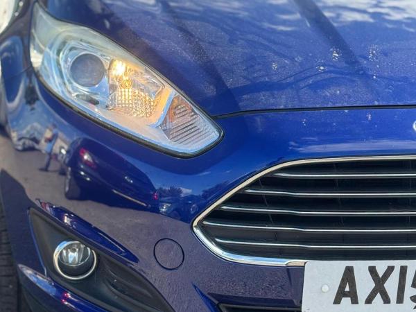 Ford Fiesta 1.6 Zetec Hatchback 5dr Petrol Powershift Euro 6 (105 ps)