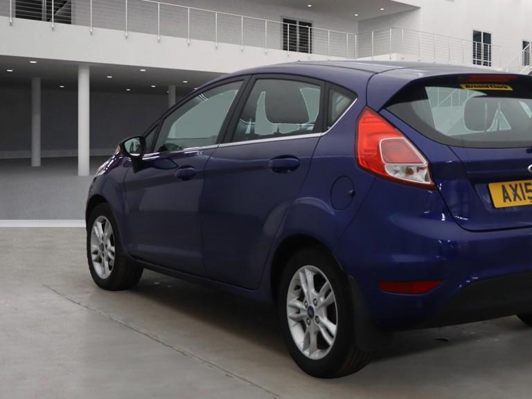 Ford Fiesta 1.6 Zetec Hatchback 5dr Petrol Powershift Euro 6 (105 ps)