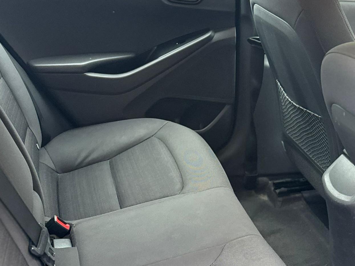 Hyundai IONIQ 1.6 h-GDi SE Hatchback 5dr Petrol Hybrid DCT Euro 6 (s/s) (141 ps)