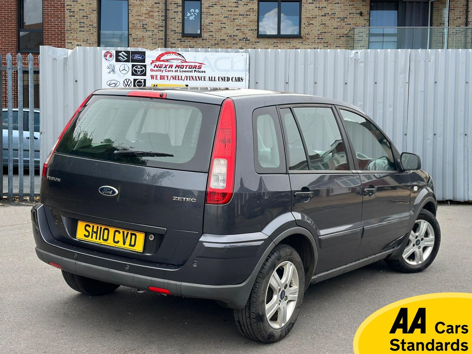 Ford Fusion 1.6 Zetec Hatchback 5dr Petrol Automatic (179 g/km, 99 bhp)