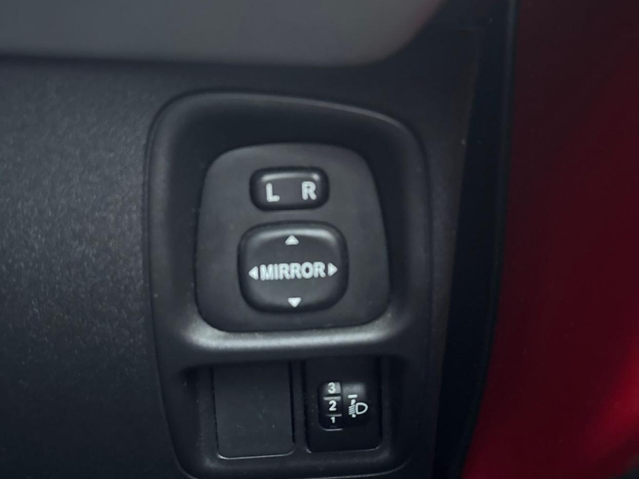 Citroen C1 1.0 VTi Flair Hatchback 5dr Petrol ETG5 Euro 5 (Euro 5) (68 ps)