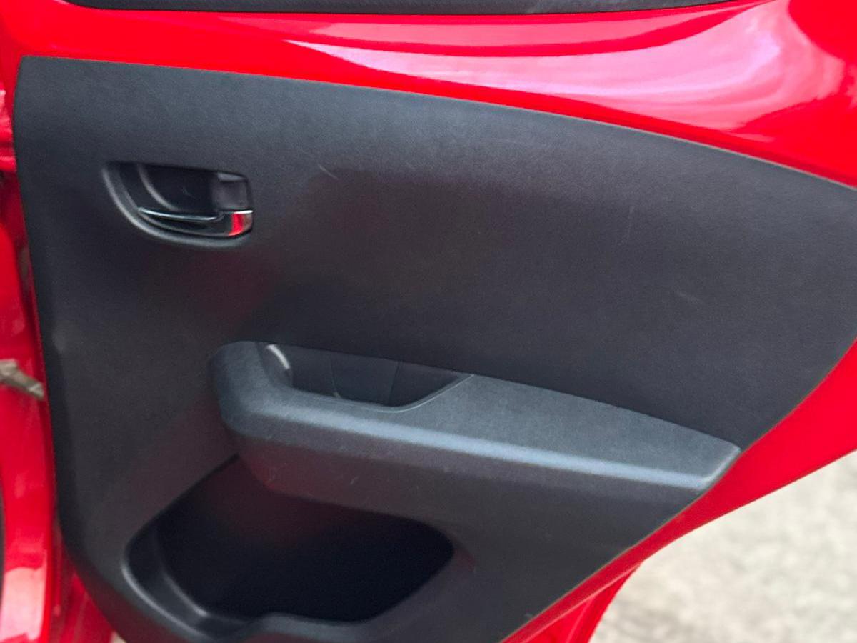 Citroen C1 1.0 VTi Flair Hatchback 5dr Petrol ETG5 Euro 5 (Euro 5) (68 ps)