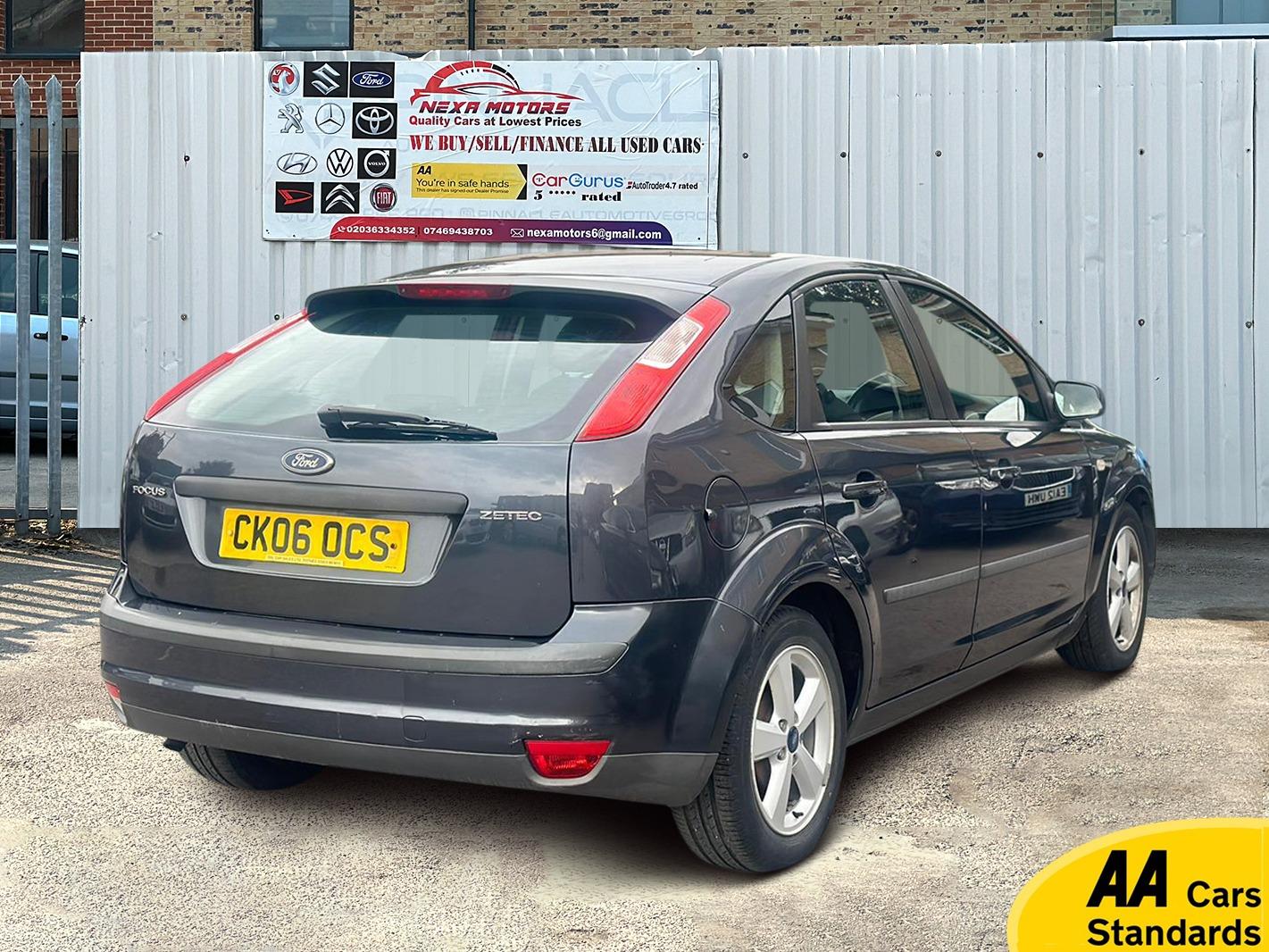 Ford Focus 1.6 Zetec Climate Hatchback 5dr Petrol Automatic (184 g/km, 99 bhp)