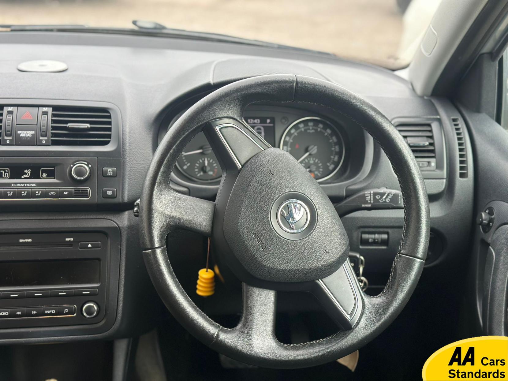 Skoda Fabia 1.2 TSI Elegance Hatchback 5dr Petrol DSG Euro 5 (105 ps)