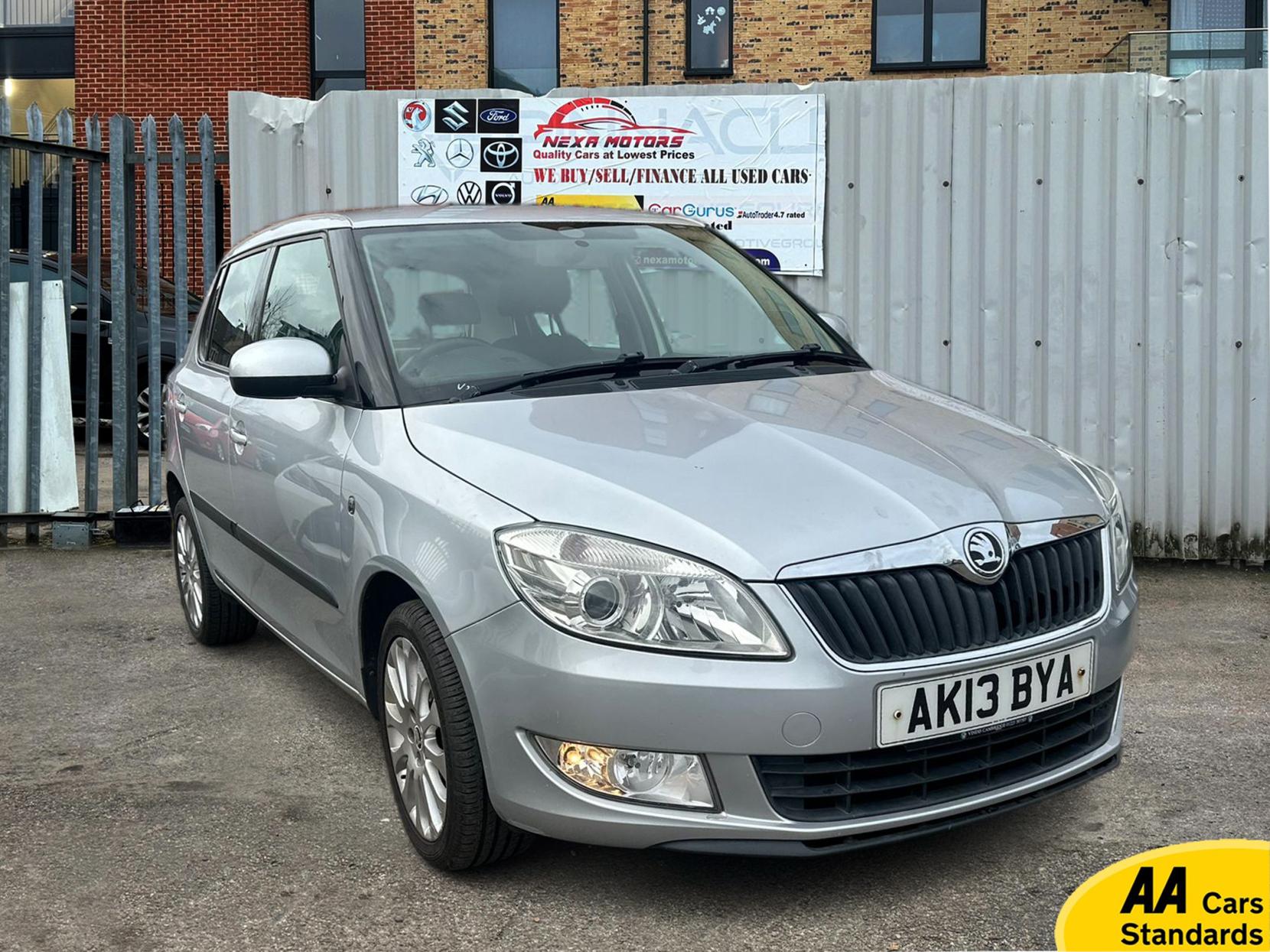 Skoda Fabia 1.2 TSI Elegance Hatchback 5dr Petrol DSG Euro 5 (105 ps)