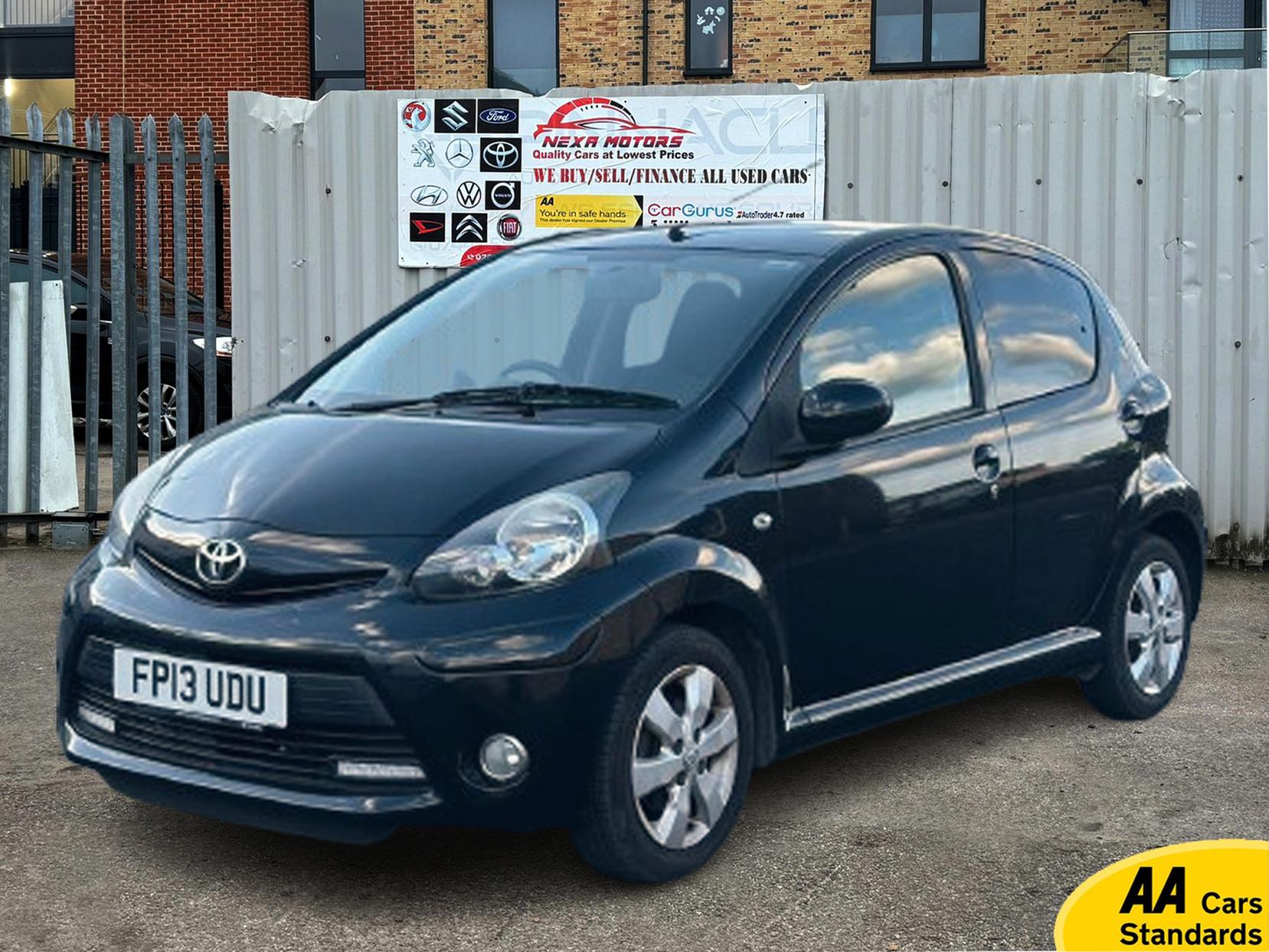 Toyota AYGO 1.0 VVT-i Fire Hatchback 5dr Petrol MultiMode Euro 5 (a/c) (67 ps)
