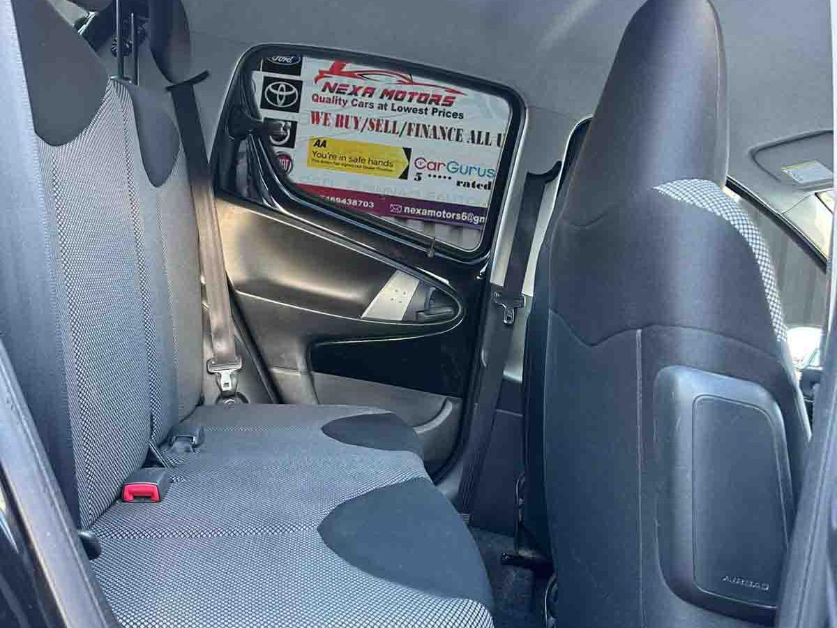 Toyota AYGO 1.0 VVT-i Fire Hatchback 5dr Petrol MultiMode Euro 5 (a/c) (67 ps)