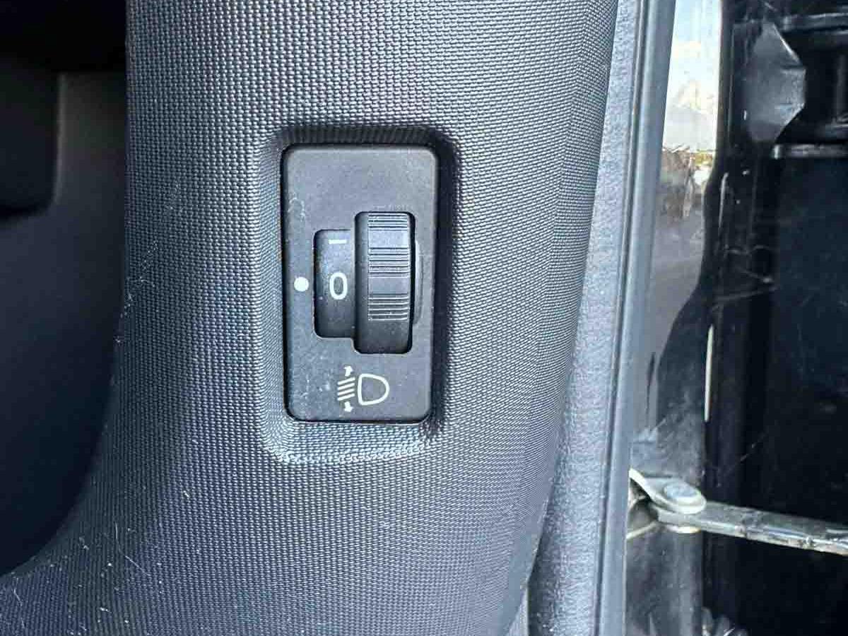 Toyota AYGO 1.0 VVT-i Fire Hatchback 5dr Petrol MultiMode Euro 5 (a/c) (67 ps)