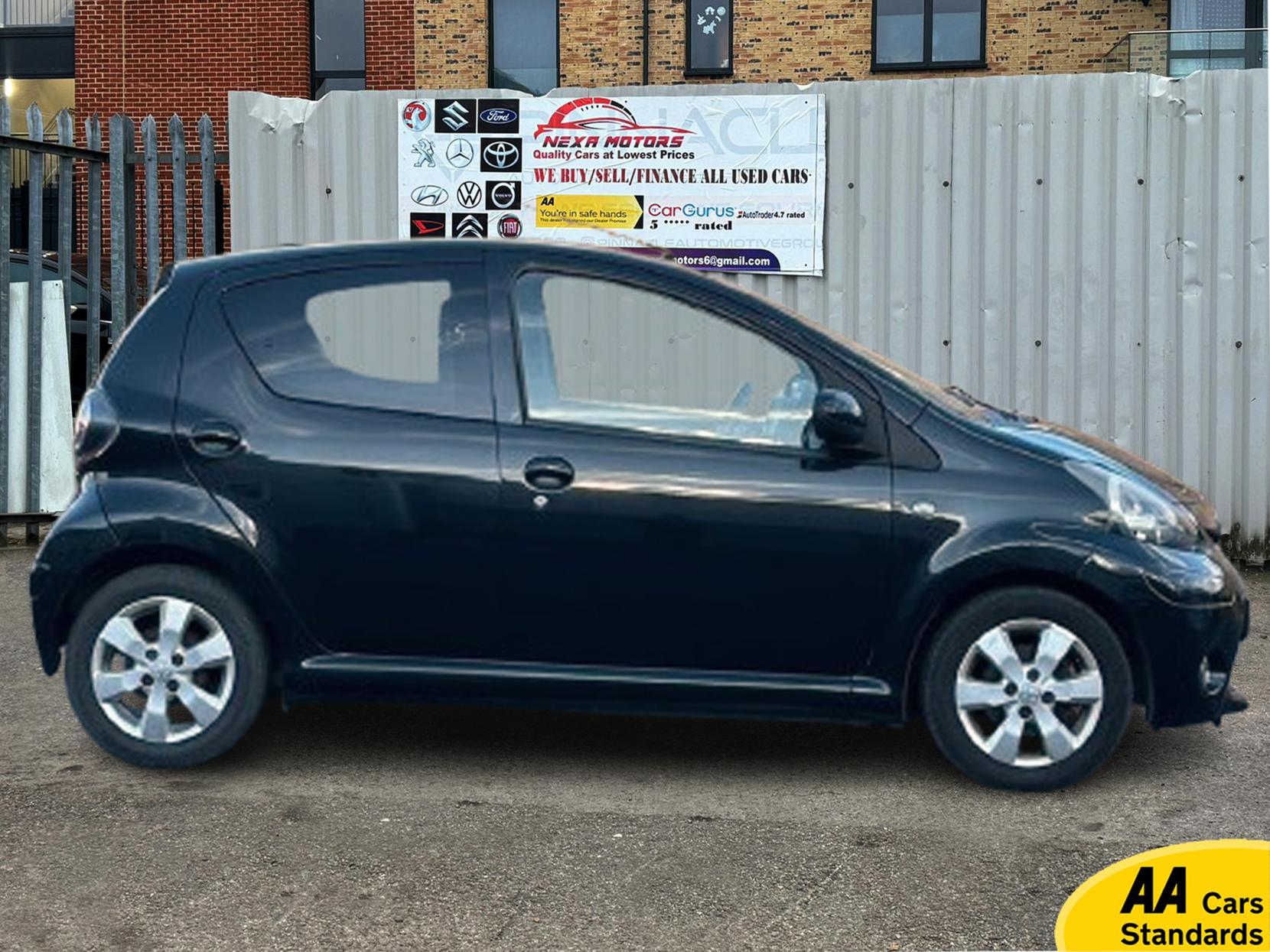Toyota AYGO 1.0 VVT-i Fire Hatchback 5dr Petrol MultiMode Euro 5 (a/c) (67 ps)