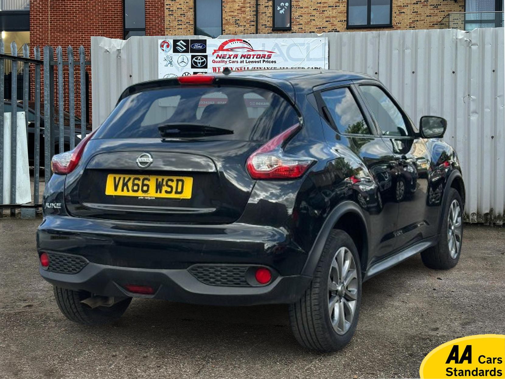 Nissan Juke 1.5 dCi Tekna SUV 5dr Diesel Manual Euro 6 (s/s) (110 ps)