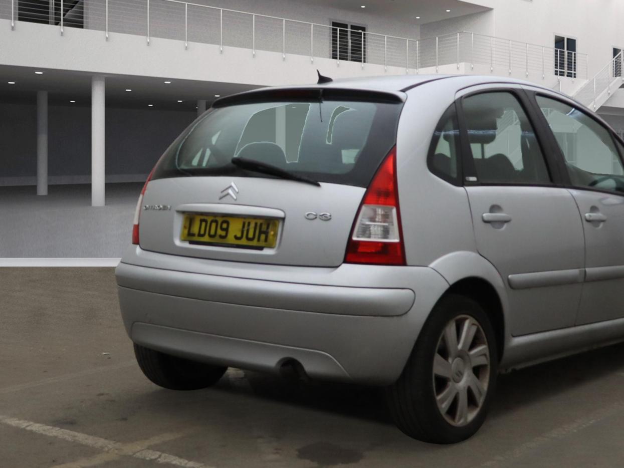 Citroen C3 1.6i 16V Exclusive Hatchback 5dr Petrol Automatic (172 g/km, 107 bhp)