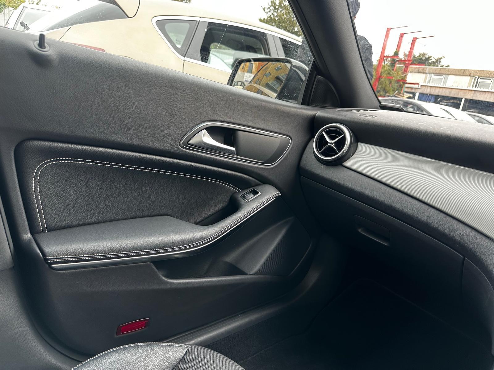Mercedes-Benz CLA 1.6 CLA180 Sport Coupe 4dr Petrol 7G-DCT Euro 6 (s/s) (122 ps)