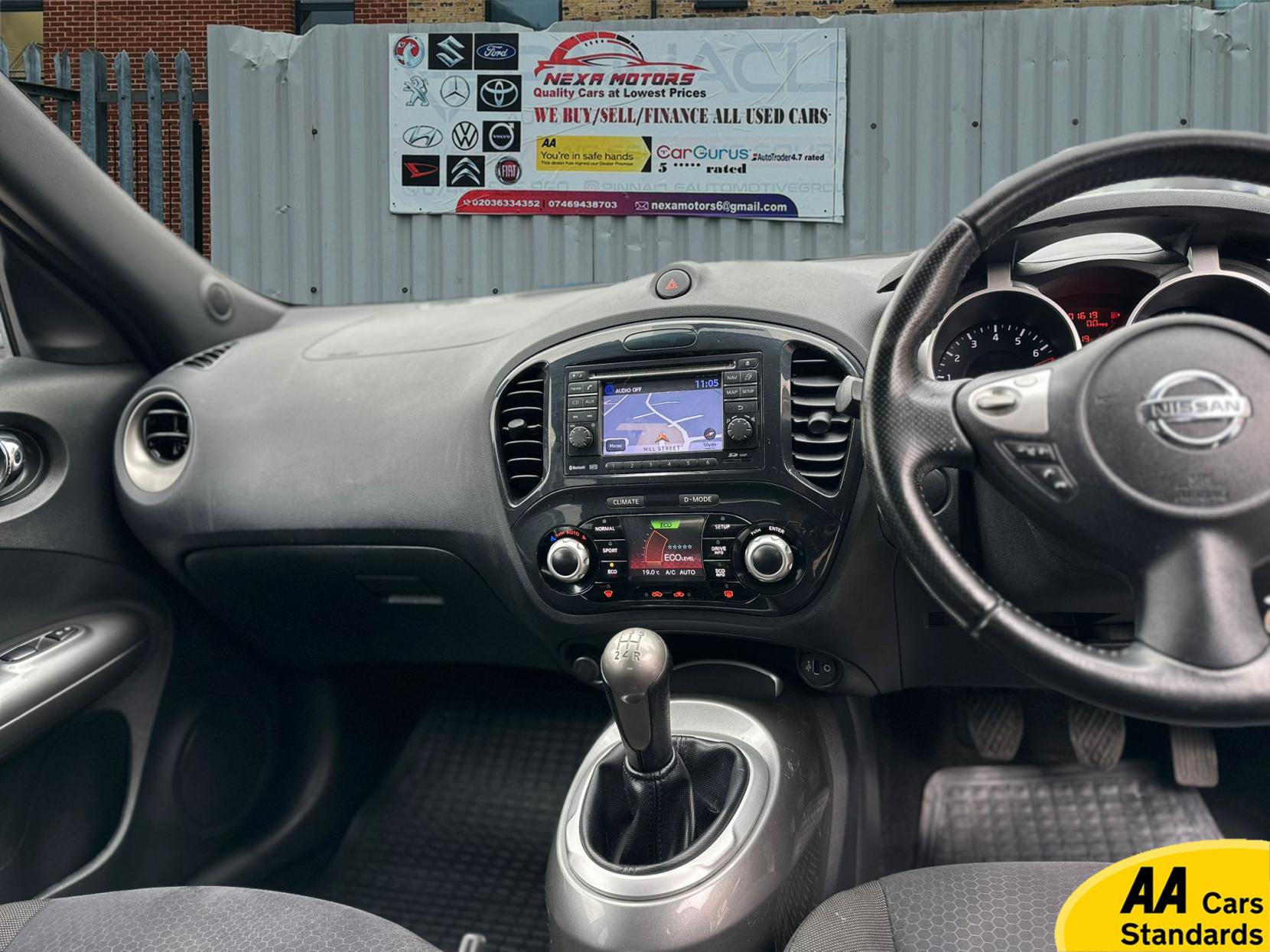 Nissan Juke 1.6 Acenta Premium SUV 5dr Petrol Manual Euro 5 (s/s) (117 ps)