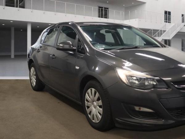 Vauxhall Astra 1.6 16v Exclusiv Hatchback 5dr Petrol Manual Euro 5 (115 ps)