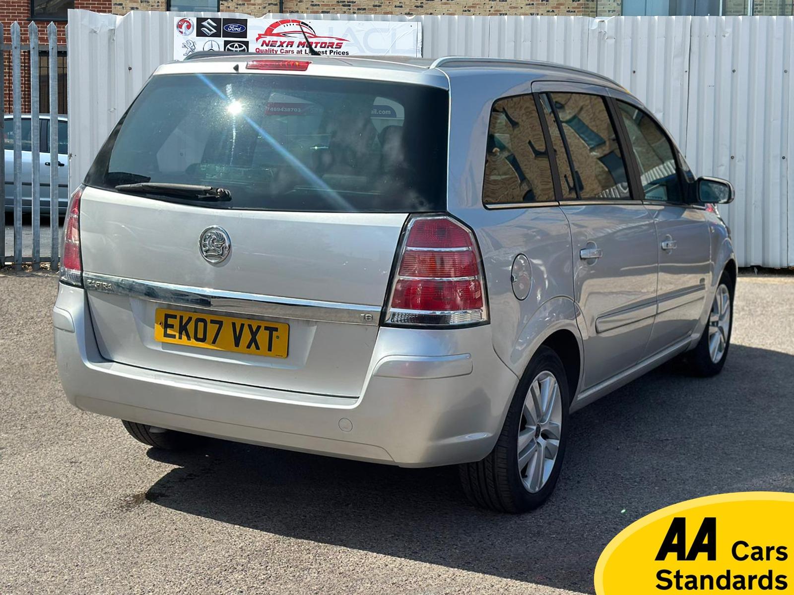 Vauxhall Zafira 1.8 16V Design MPV 5dr Petrol Manual Euro 4 (140 bhp)