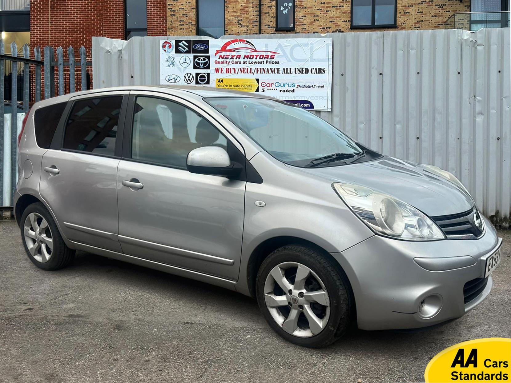 Nissan Note 1.6 16V Tekna Hatchback 5dr Petrol Auto Euro 4 (110 ps)
