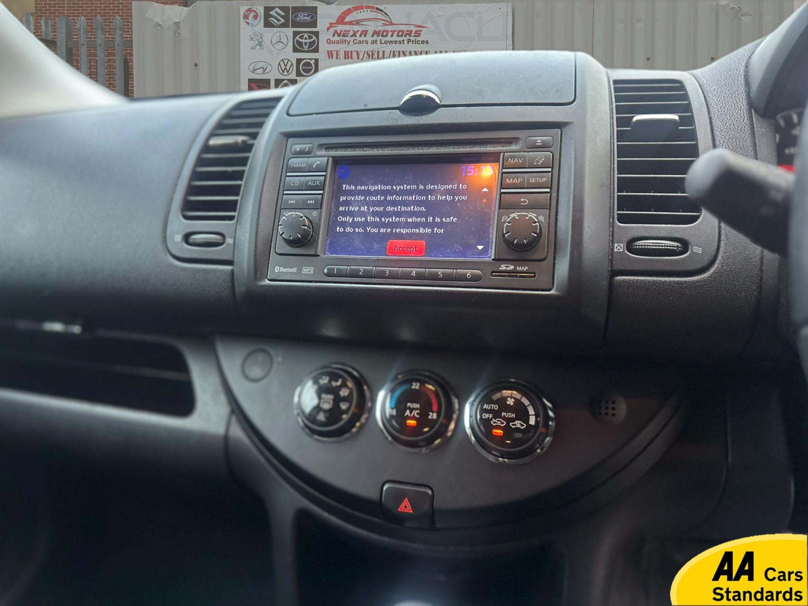 Nissan Note 1.6 16V Tekna Hatchback 5dr Petrol Auto Euro 4 (110 ps)