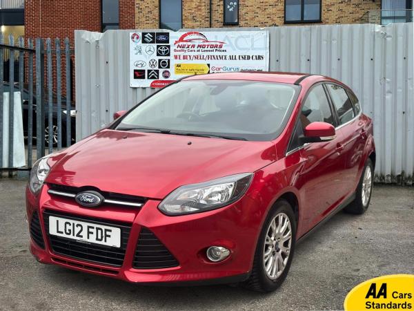 Ford Focus 1.6 Titanium Hatchback 5dr Petrol Powershift Euro 5 (125 ps)