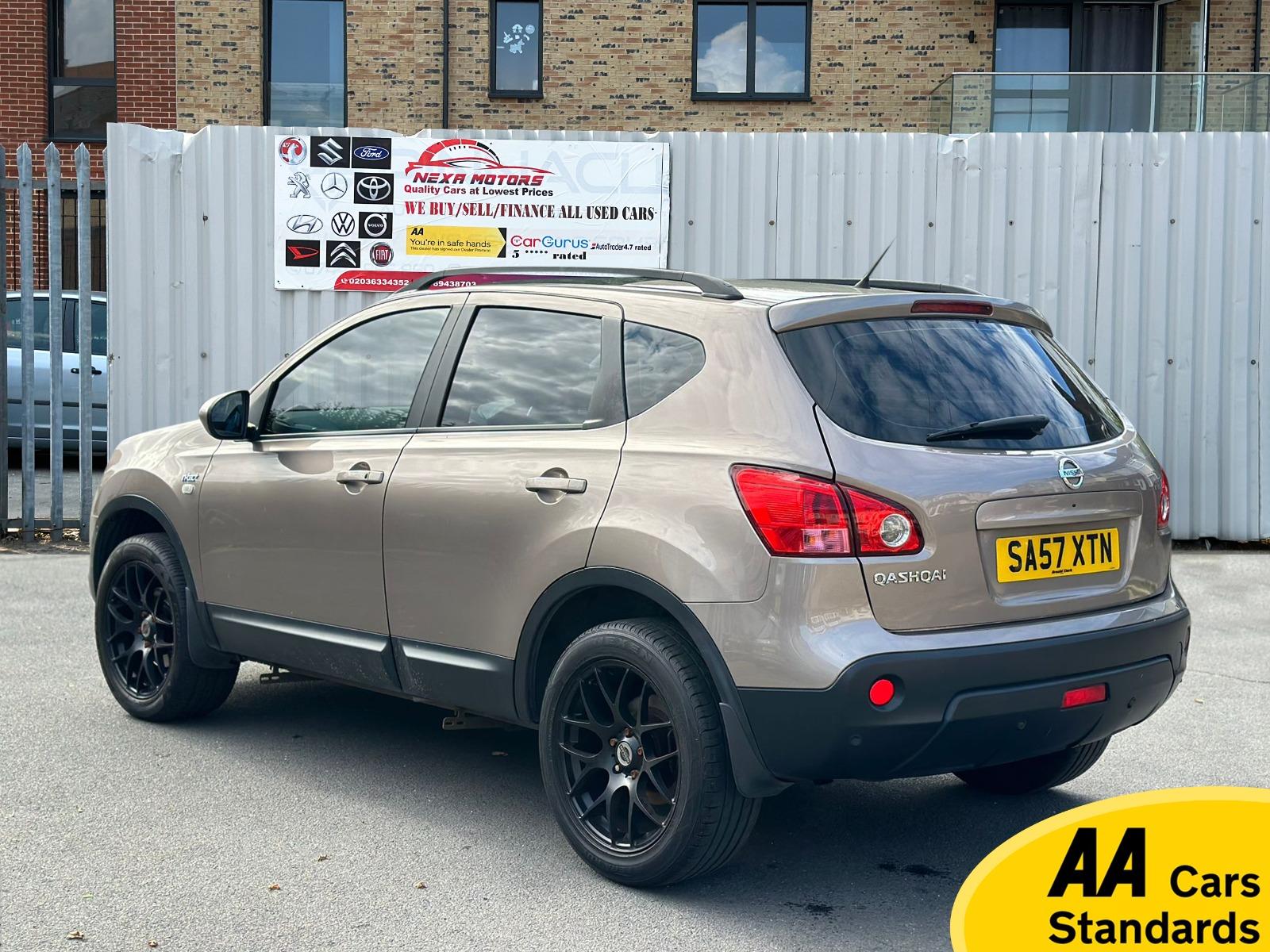 Nissan Qashqai 2.0 Tekna Hatchback 5dr Petrol CVT 2WD (192 g/km, 139 bhp)