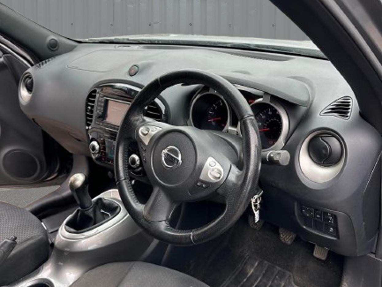 Nissan Juke 1.6 Acenta Premium SUV 5dr Petrol Manual Euro 5 (s/s) (117 ps)