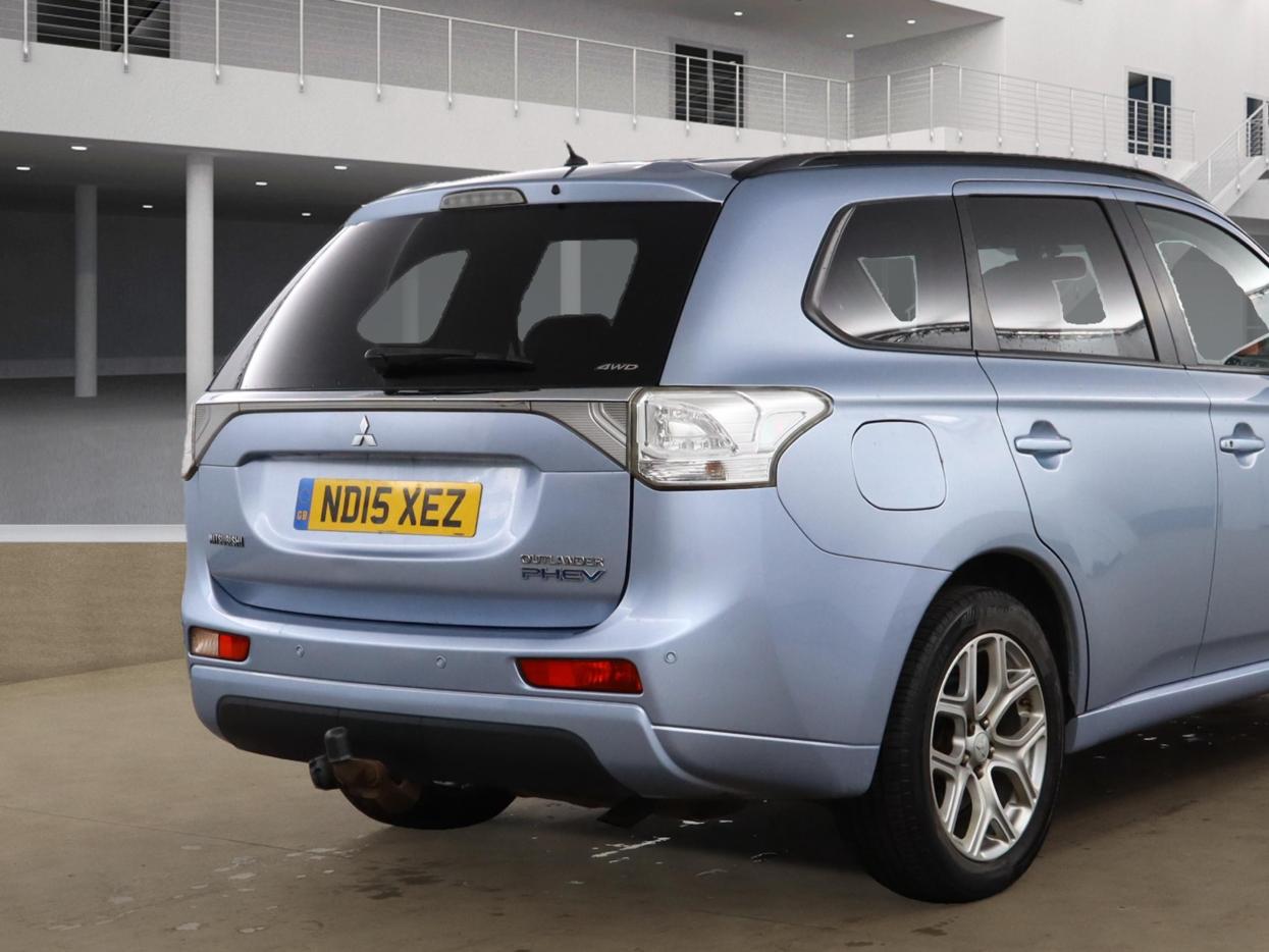 Mitsubishi Outlander 2.0h 12kWh GX3h SUV 5dr Petrol Plug-in Hybrid CVT 4WD Euro 5 (s/s) (200 ps)