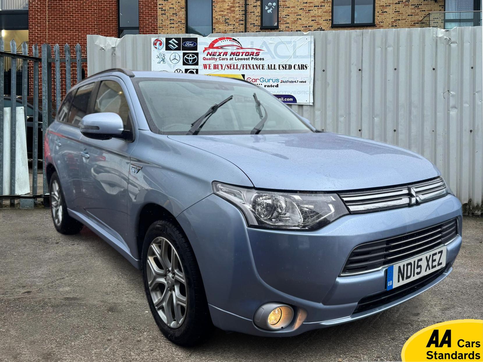 Mitsubishi Outlander 2.0h 12kWh GX3h SUV 5dr Petrol Plug-in Hybrid CVT 4WD Euro 5 (s/s) (200 ps)