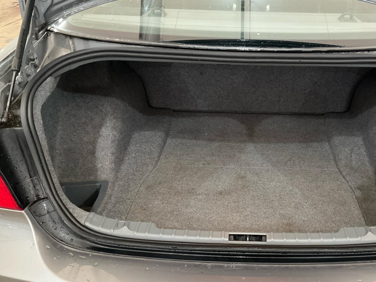 BMW 3 Series 2.0 318d M Sport Saloon 4dr Diesel Steptronic Euro 5 (143 ps)