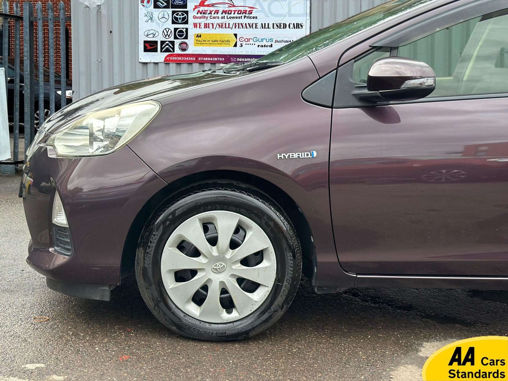 Toyota Yaris 1.5 VVT-h Icon Hatchback 5dr Petrol Hybrid E-CVT Euro 6 (101 ps)