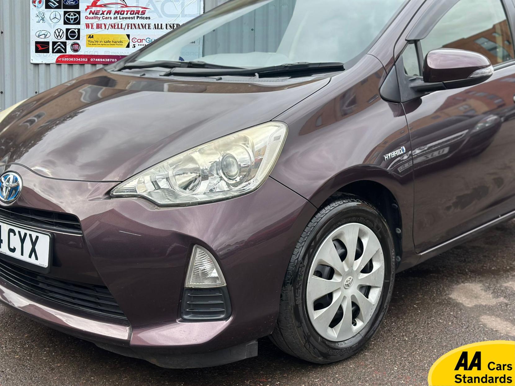 Toyota Yaris 1.5 VVT-h Icon Hatchback 5dr Petrol Hybrid E-CVT Euro 6 (101 ps)
