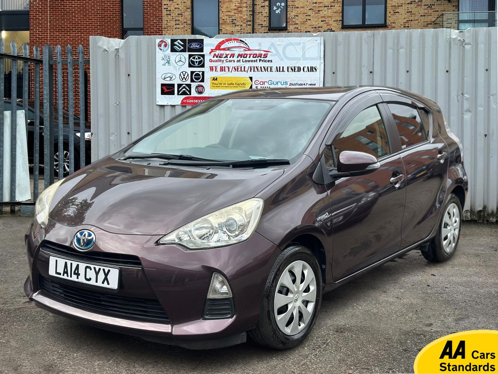 Toyota Yaris 1.5 VVT-h Icon Hatchback 5dr Petrol Hybrid E-CVT Euro 6 (101 ps)