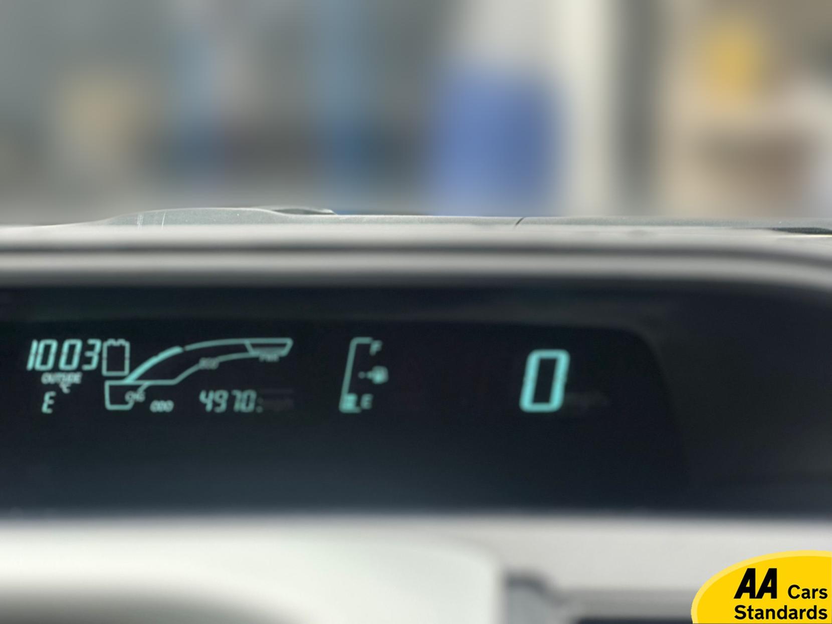 Toyota Yaris 1.5 VVT-h Icon Hatchback 5dr Petrol Hybrid E-CVT Euro 6 (101 ps)