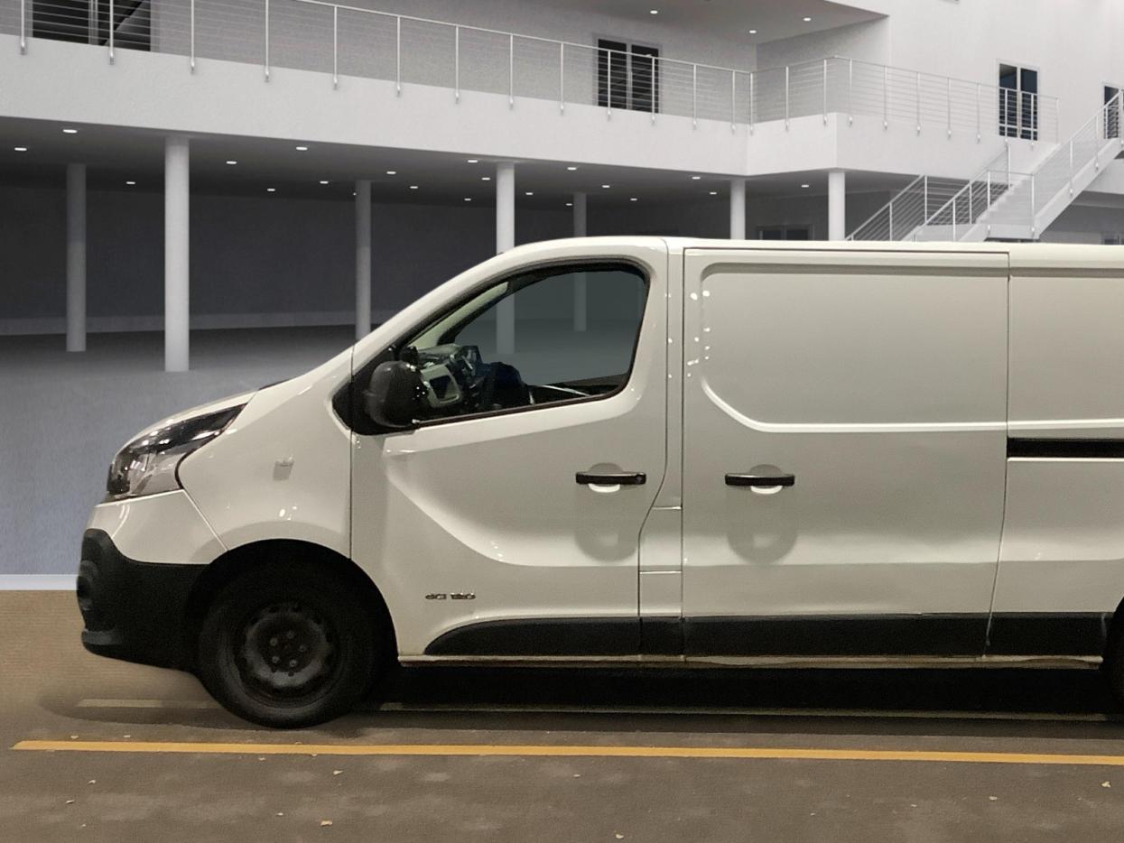 Renault Trafic 1.6 dCi 29 Business Panel Van 5dr Diesel Manual LWB Standard Roof Euro 6 (120 ps)