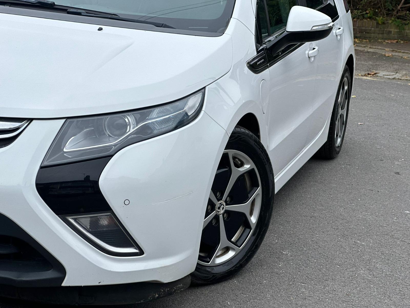 Vauxhall Ampera Electron Hatchback 5dr Petrol Plug-in Hybrid Auto Euro 5 (Range Extender) (150 ps)