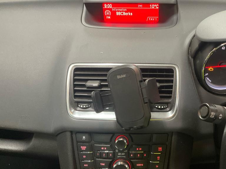 Vauxhall Meriva 1.4i Turbo SE MPV 5dr Petrol Auto Euro 6 (120 ps)