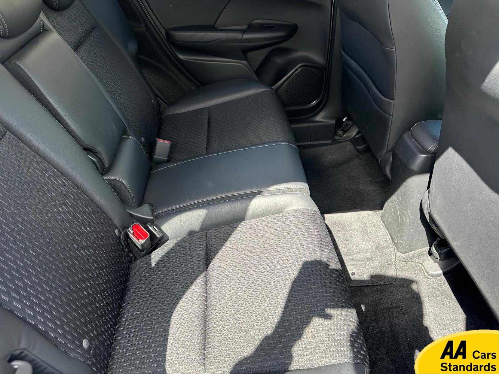 Honda Jazz 1.4 EXL Hatchback (2008 - 2015)