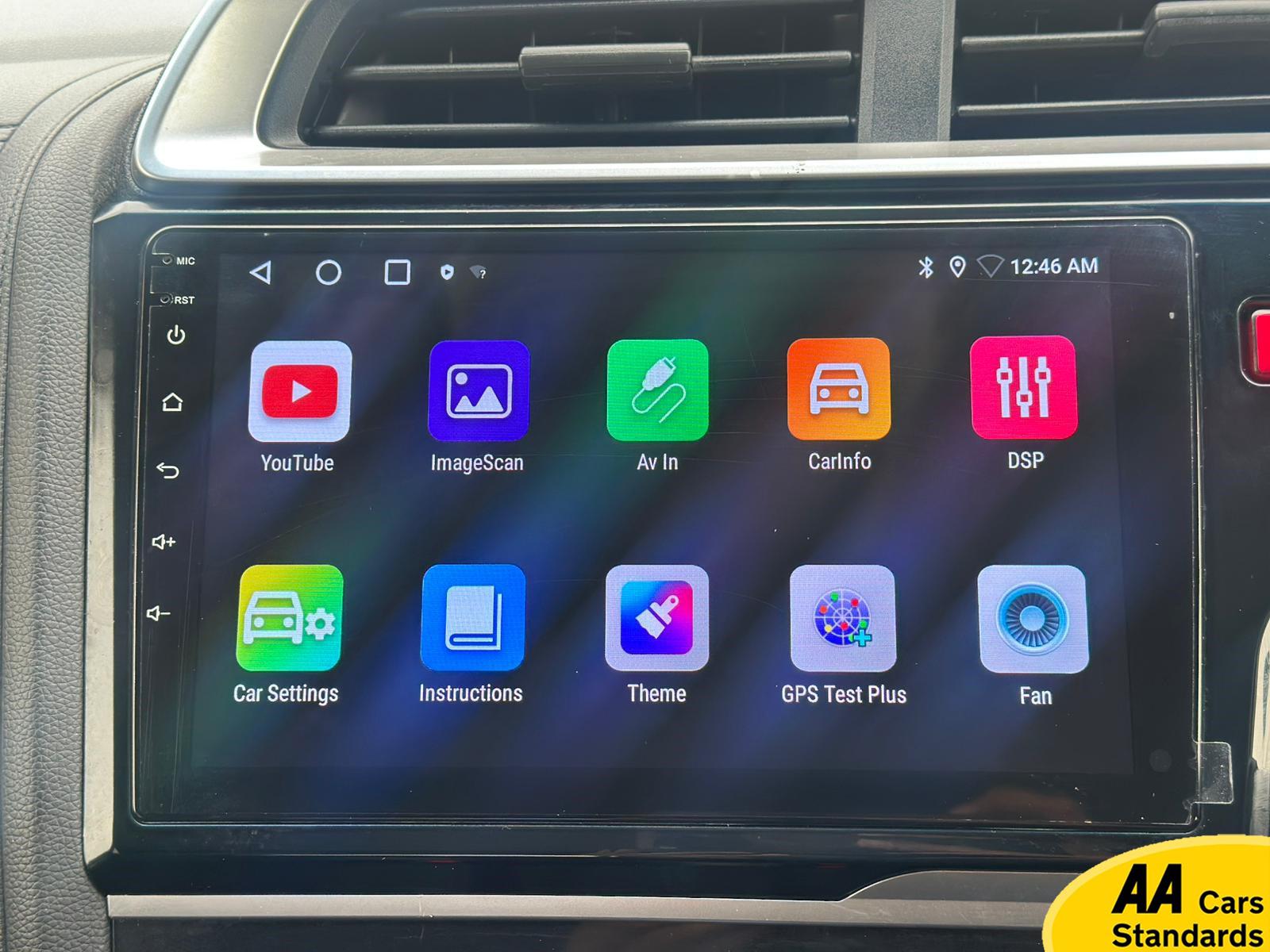 Honda Fit  1.5 i-VTEC ES Plus Hatchback 5dr Petrol CVT Euro 5 (99 ps) 1.5 H IMA 5dr Petrol Hybrid Hatchback (2014 - 2018)