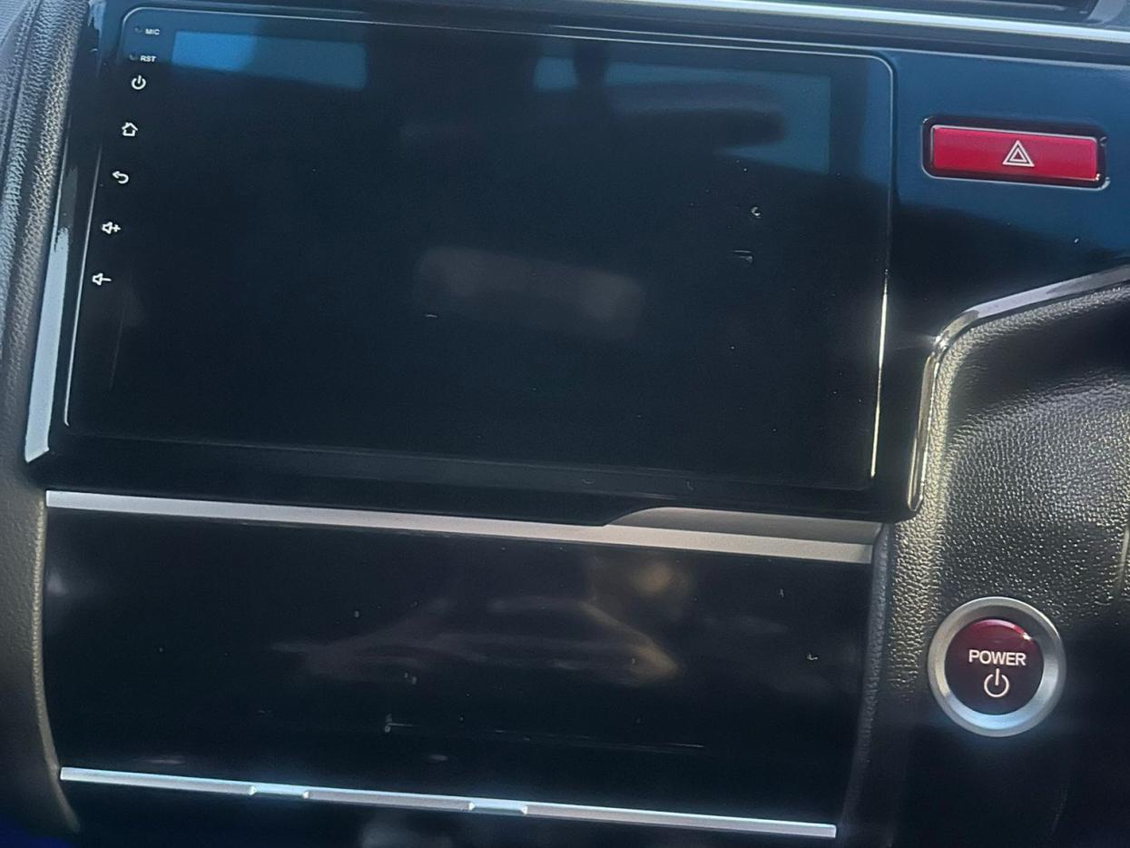 Honda Fit  1.5 i-VTEC ES Plus Hatchback 5dr Petrol CVT Euro 5 (99 ps) 1.5 H IMA 5dr Petrol Hybrid Hatchback (2014 - 2018)